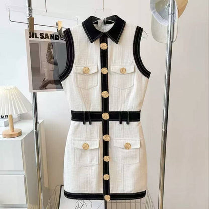 DR038 Short-sleeved Dress With Gold Buttons