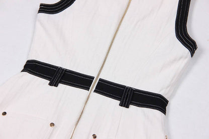 DR038 Short-sleeved Dress With Gold Buttons