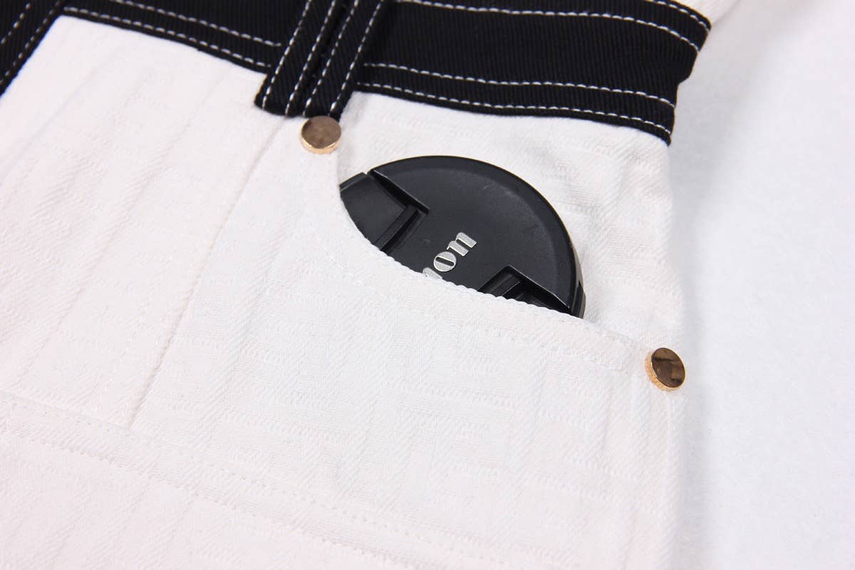 DR038 Short-sleeved Dress With Gold Buttons