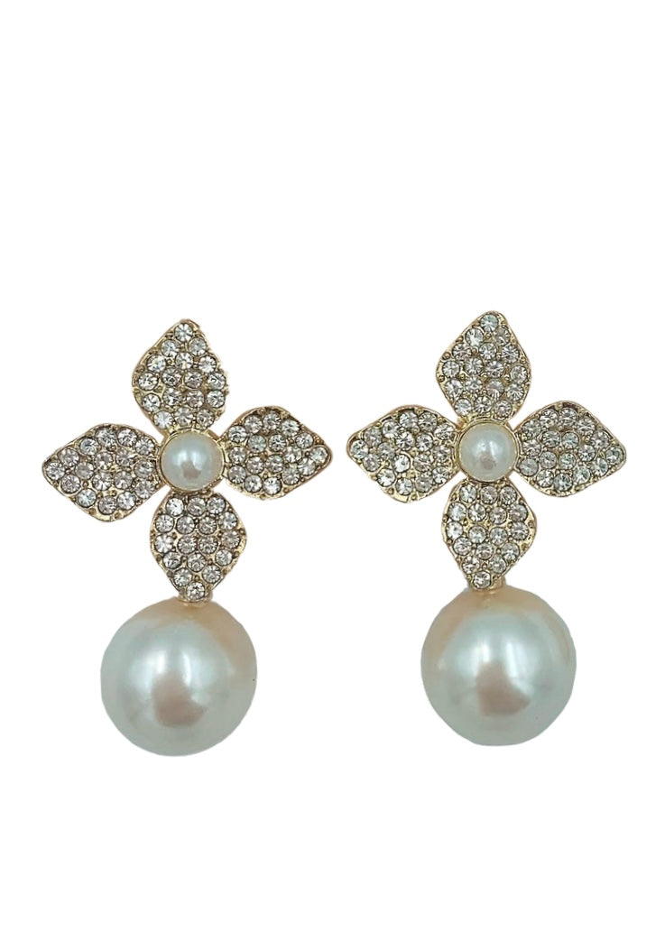 Pave Hydrangea Pearl Stud Earrings