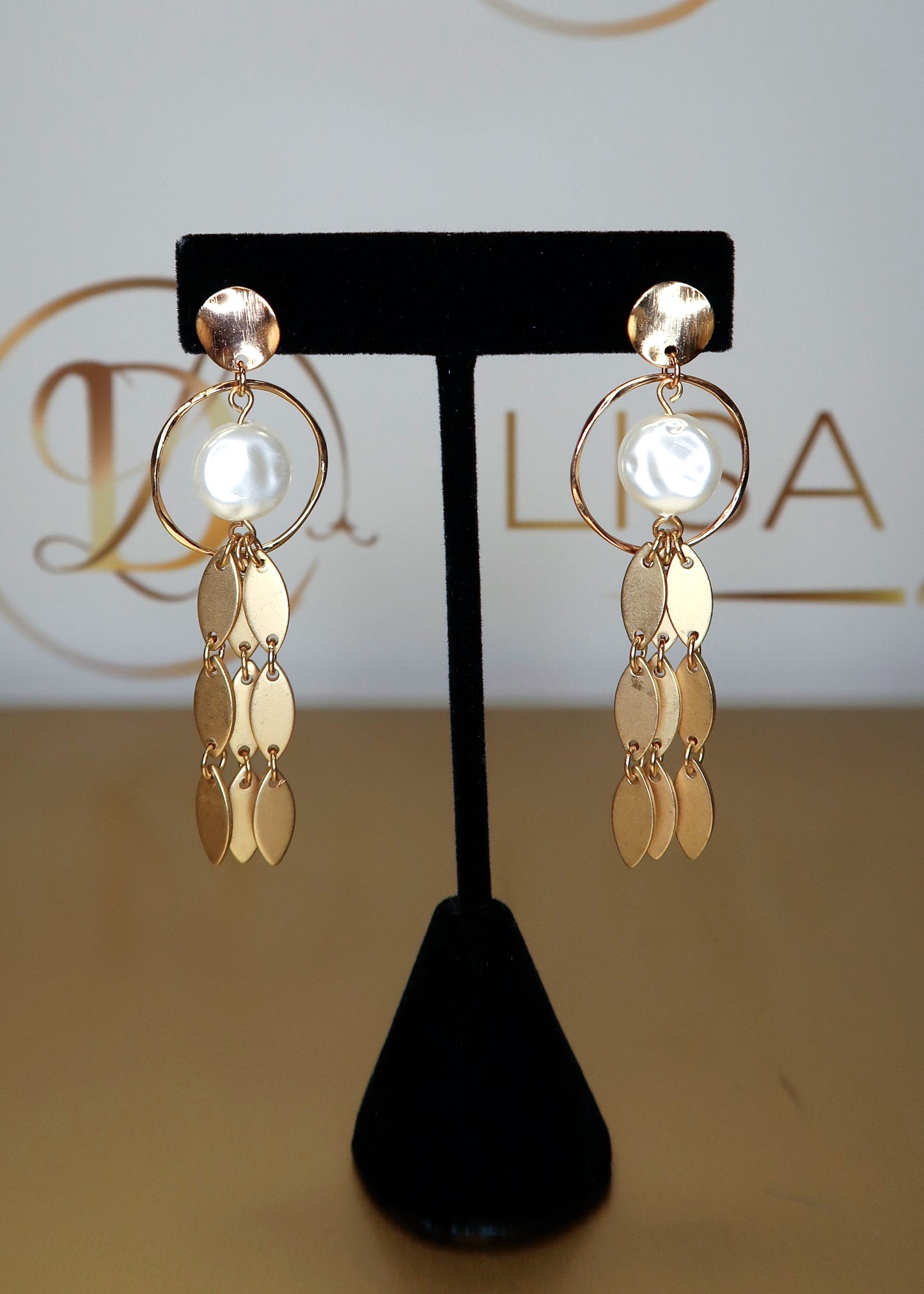 Pearl & Brushed Gold Dangle Earrings