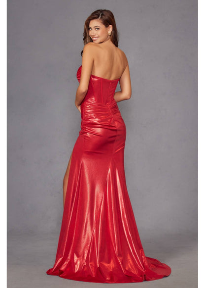Juliet Metallic Sweetheart Gown