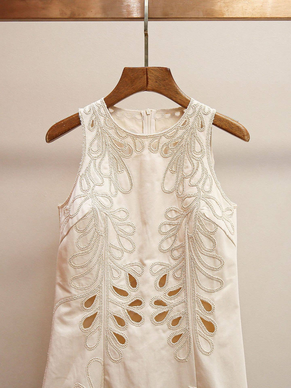 DR770Y Embroidered Sleeveless Dress with Scalloped Hem