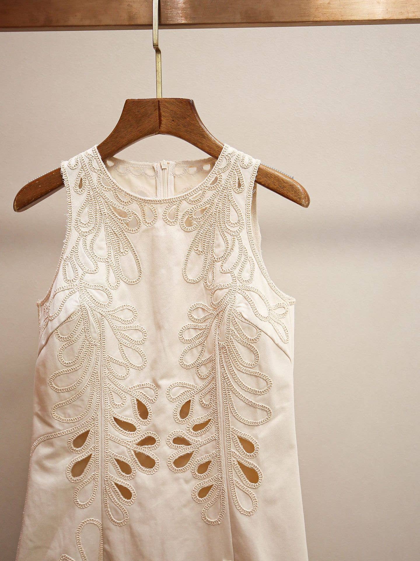 DR770Y Embroidered Sleeveless Dress with Scalloped Hem