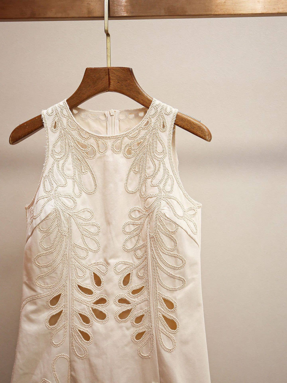 DR770Y Embroidered Sleeveless Dress with Scalloped Hem