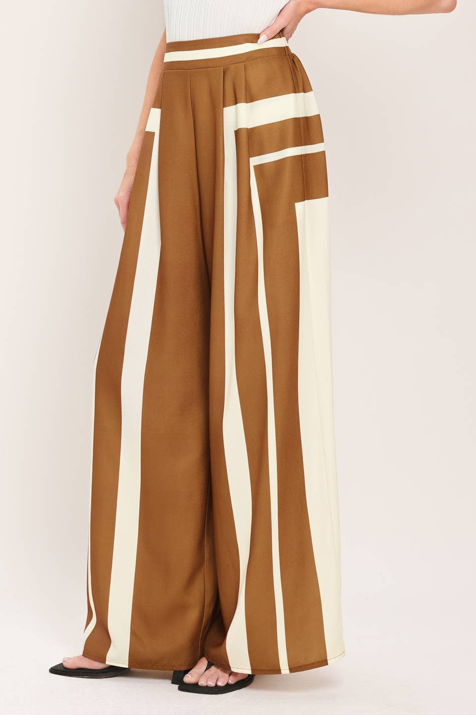 A printed woven top and pant set - IT14146-SET