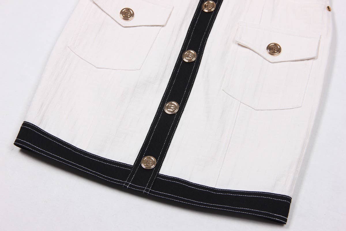 DR038 Short-sleeved Dress With Gold Buttons
